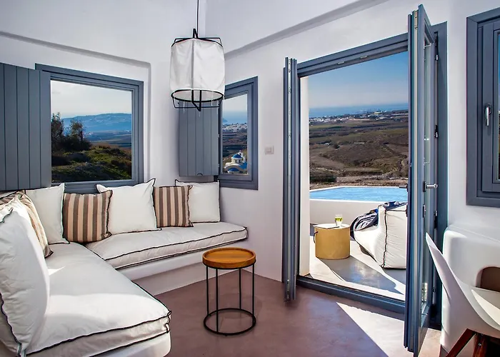 Alunia Incognito - Adults Only Pýrgos